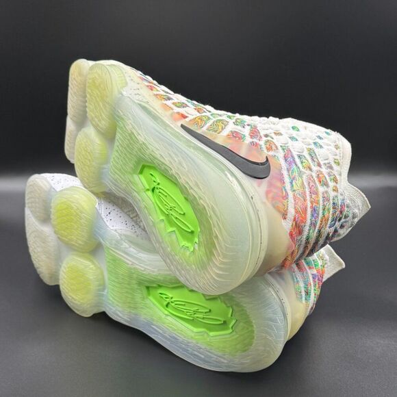 Nike LeBron 17 'Air Command Force' - Picture 7 of 10